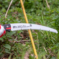 Curved blade Pro pruning saw